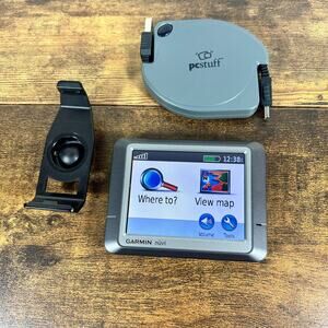 Garmin Nuvi 260 GPS Car Navigation Unit - Touchscreen - Tested & Works Great!